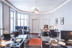 1 Person Coworking Desk