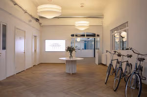 5 Person Private Office