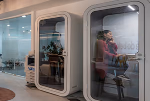 1 Person Coworking Desk