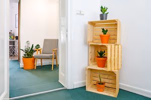 8 Person Coworking Desk
