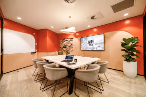 4 Person Private Office