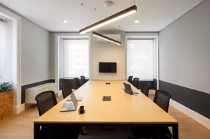 1 Person Private Office