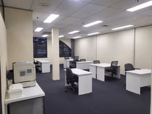 40 Person Private Office