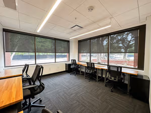 10 Person Private Office