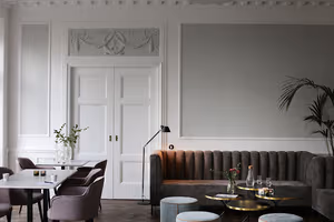 3 Person Private Office