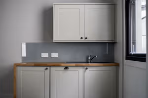 10 Person Private Office