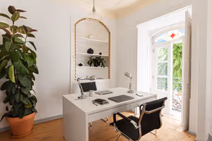 1 Person Coworking Desk