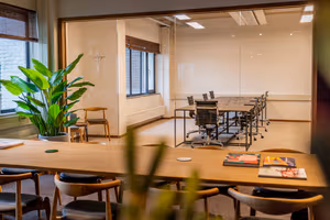 16 Person Enterprise Suite
