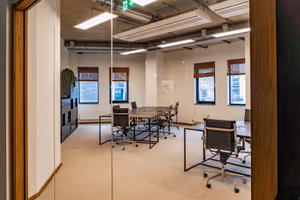 10 Person Private Office