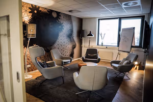 7 Person Private Office