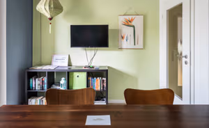 9 Person Private Office