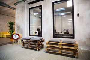 5 Person Coworking Desk