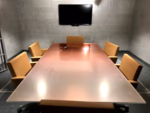 35 Person Private Office