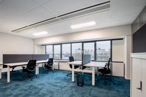 5 Person Private Office