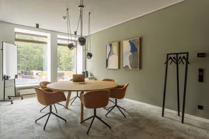 1 Person Coworking Desk