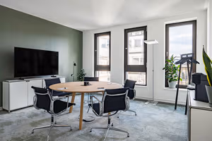 1 Person Private Office