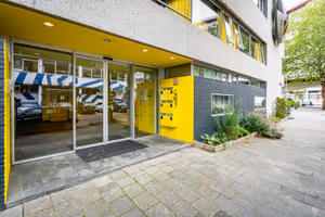 3 Person Private Office