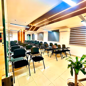 8 Person Private Office