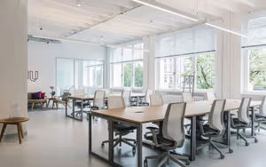 34 Person Private Office