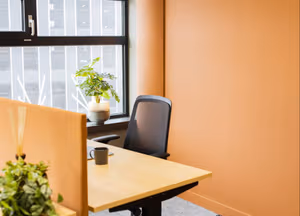 5 Person Private Office