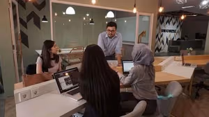 8 Person Private Office