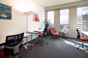 10 Person Private Office