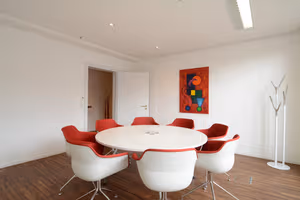 1 Person Private Office