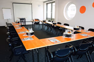 8 Person Private Office