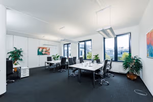 10 Person Private Office