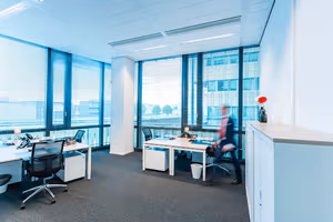 7 Person Private Office