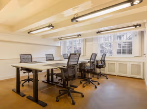 4 Person Private Office