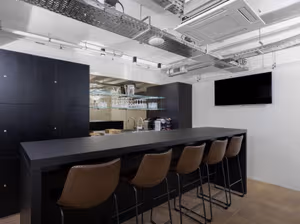 3 Person Private Office