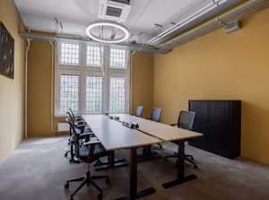 5 Person Private Office
