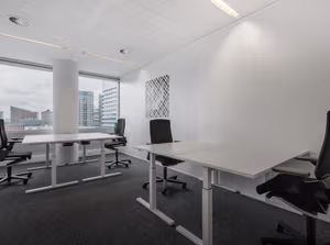 5 Person Private Office