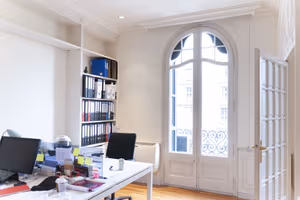 1 Person Private Office