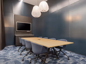 4 Person Private Office