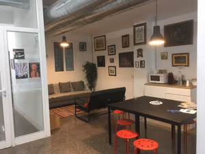 1 Person Private Office