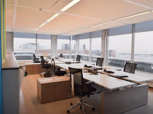 8 Person Private Office