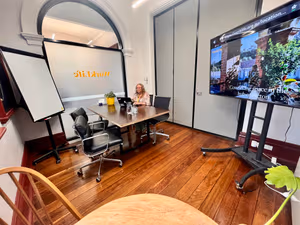1 Person Coworking Desk