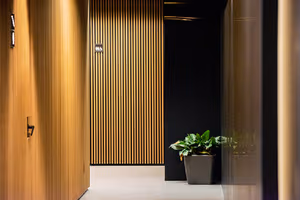 24 Person Private Office