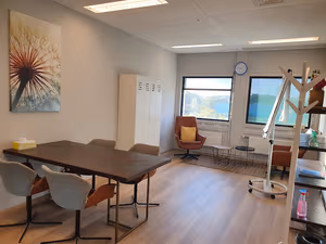 1 Person Private Office