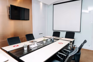 4 Person Private Office