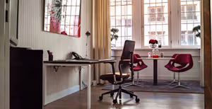 1 Person Private Office