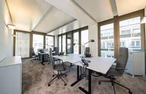 1 Person Coworking Desk