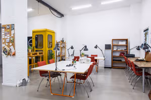 1 Person Coworking Desk