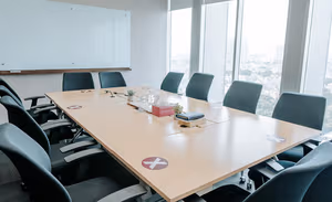 4 Person Private Office