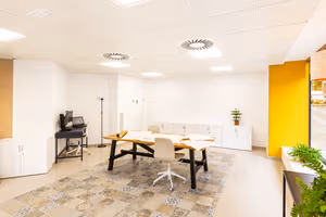 1 Person Coworking Desk
