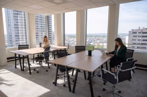 4 Person Private Office