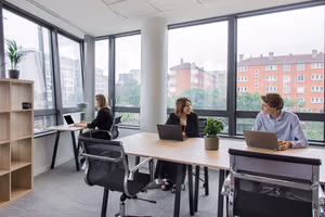 4 Person Private Office