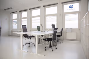 1 Person Coworking Desk